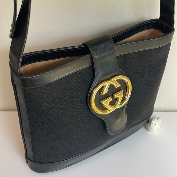 Gucci Vintage 1970’s Shoulder Bag #32 - Picture 7 of 17